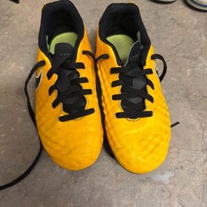 Nike Kids Yellow magista soccer cleats